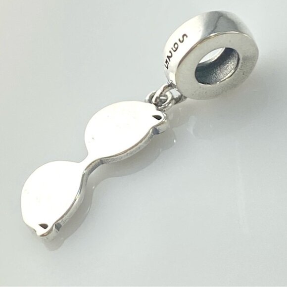 Barbie Sunglasses Charm - Picture 10 of 11